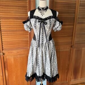 Vintage Lip Service Winchester Emporium Steampunk Victorian Ivory Gown